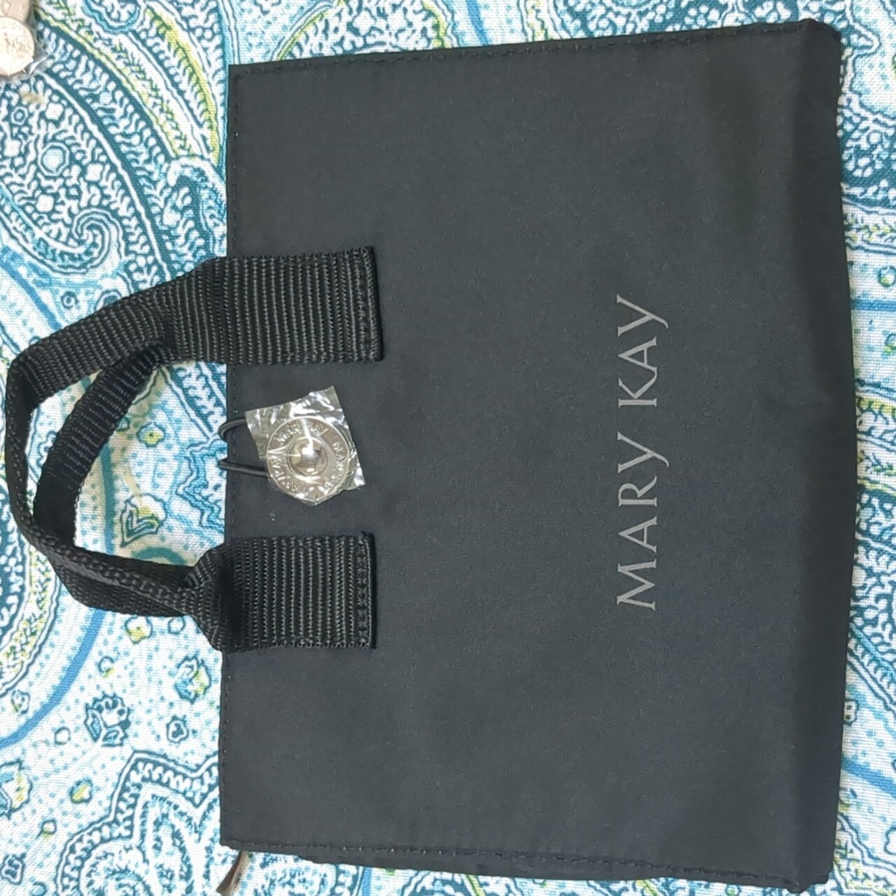 Mary Kay make up pouch